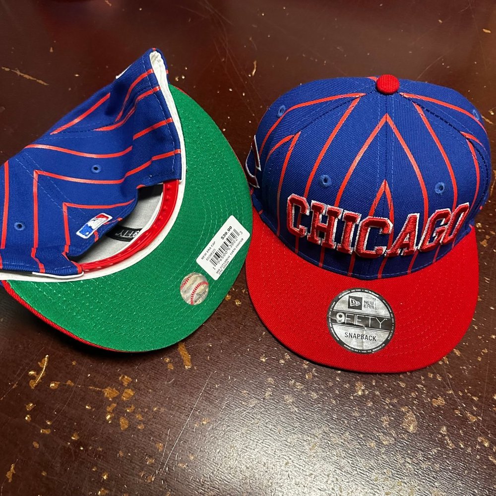 New Era Mens Royal Red Chicago Cubs City Arch Adjustable MLB Snapback Hat OSFM